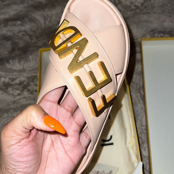 Fendi slides - Picture 2 of 12